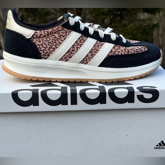 Adidas Leopard Animal Print 3 Stripes Casual Sneaker - US Womens 7 | 7.5   NEW - Picture 2 of 10